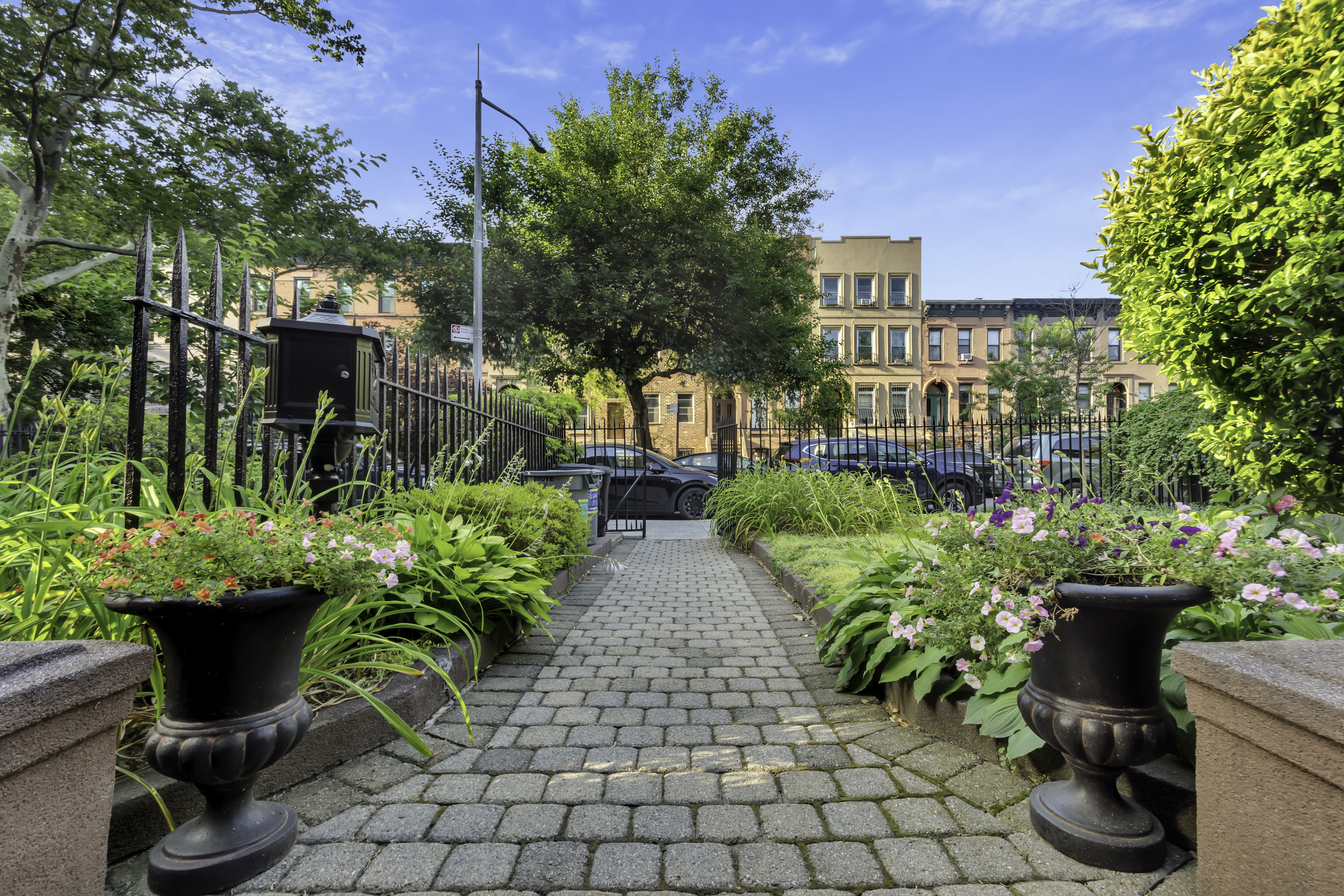 82 3rd Place Brooklyn, NY 11231 - Photo 4 of 18