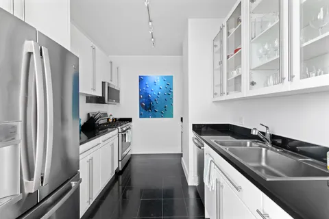 $1,499,000 | 252 7th Avenue, Unit 3M | Chelsea