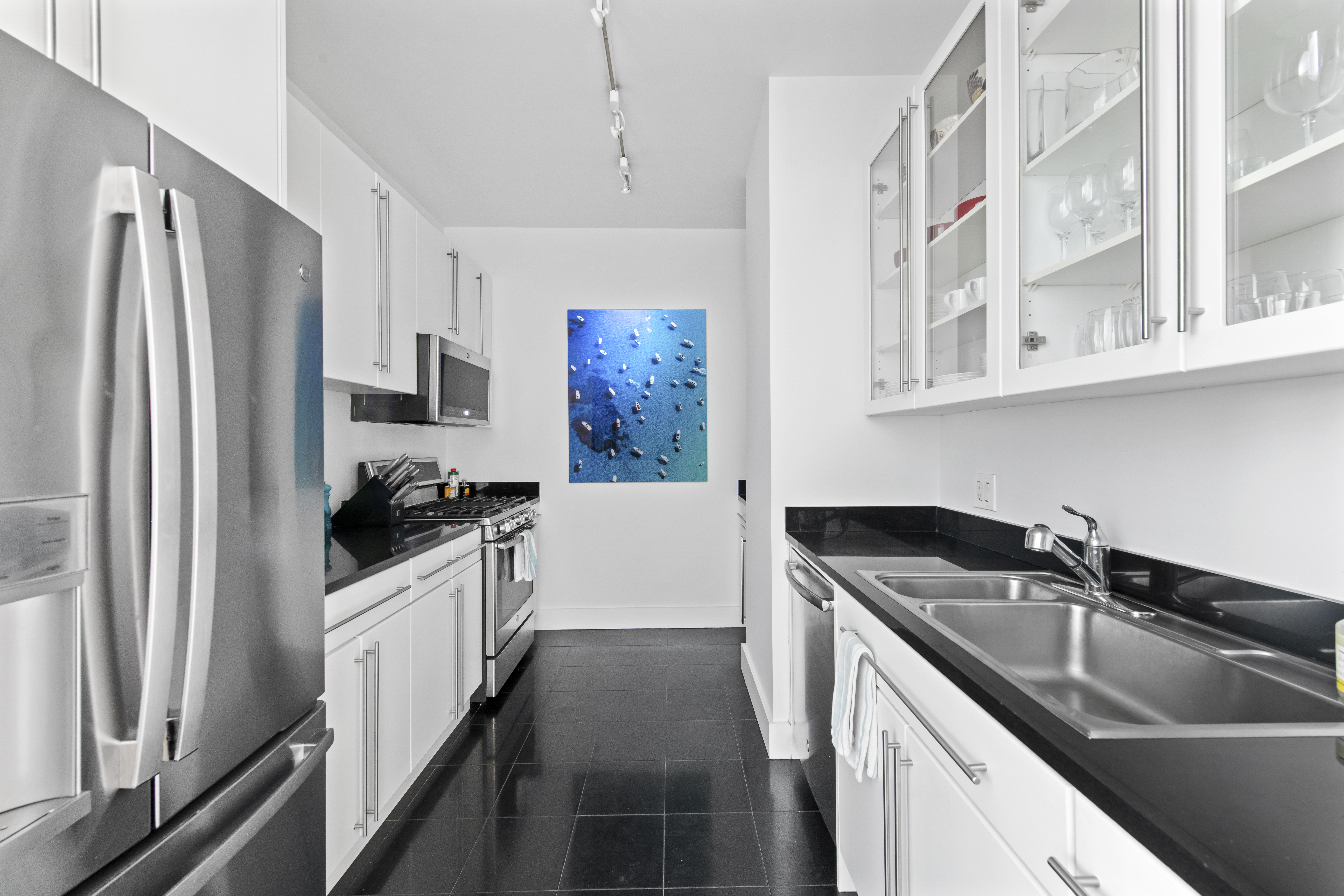 252 7th Avenue, Unit 3M Manhattan, NY 10001 - Photo 2 of 6
