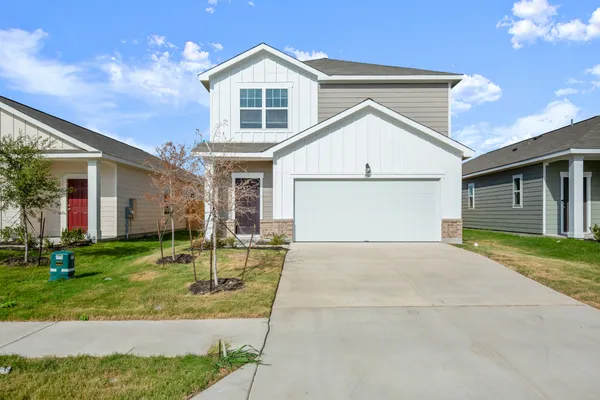 Contact Agent | 507 Redfish Lane, Hutto, TX 78634