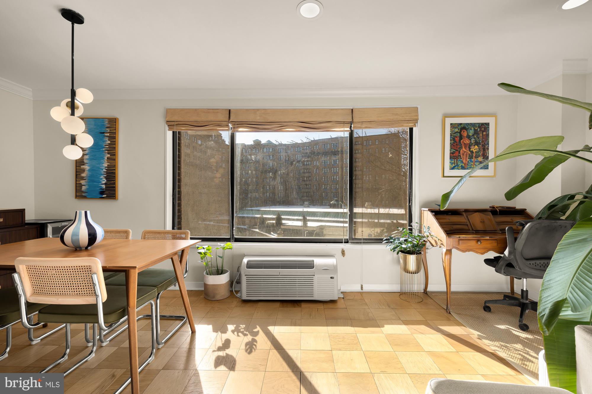 2501 Calvert Street Northwest, Unit 308 Washington, DC 20008 - Photo 6 of 22