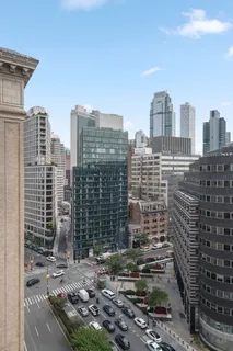 a view of entryway with a rug