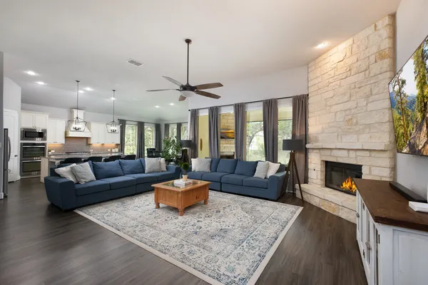 $699,000 | 117 Wildrose Hill Drive, Boerne, TX 78006