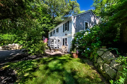 $1,398,000 | 72 Benjamin Nyes Lane, North Falmouth, MA 02556