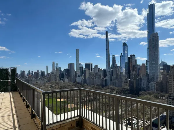 $995,000 | 10 West 66th Street, Unit 7C | Upper West Side