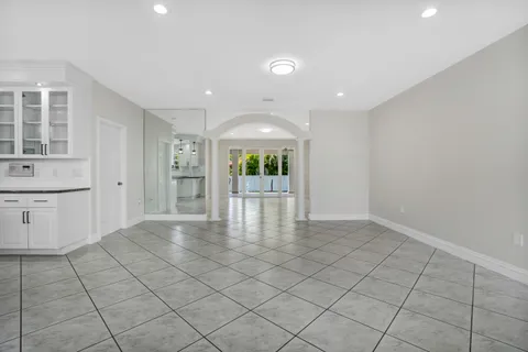 $950,000 | 2850 Northwest 5th Street, Miami, FL 33125