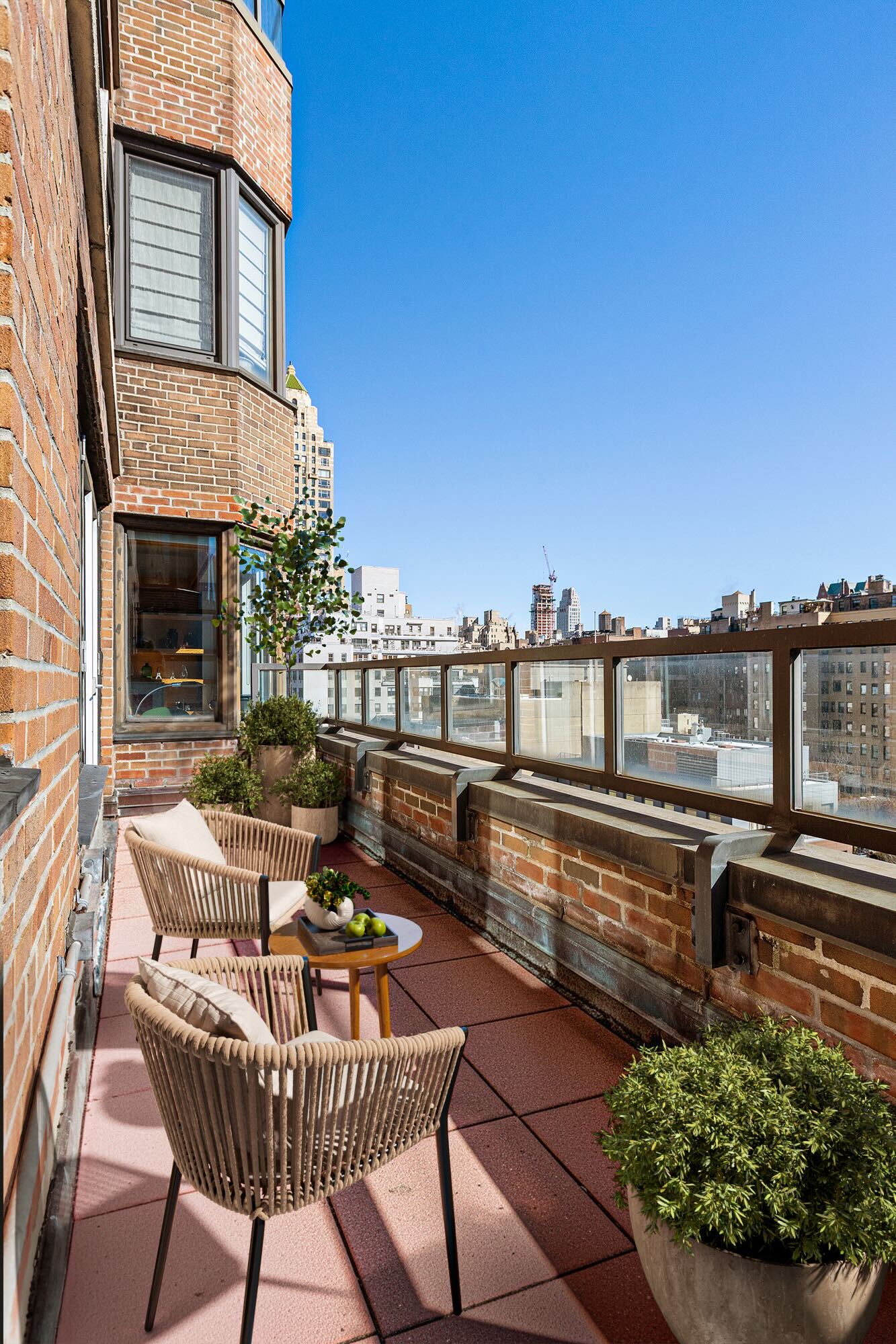 20 East 74th Street, Unit 14B Manhattan, NY 10021 - Photo 5 of 16