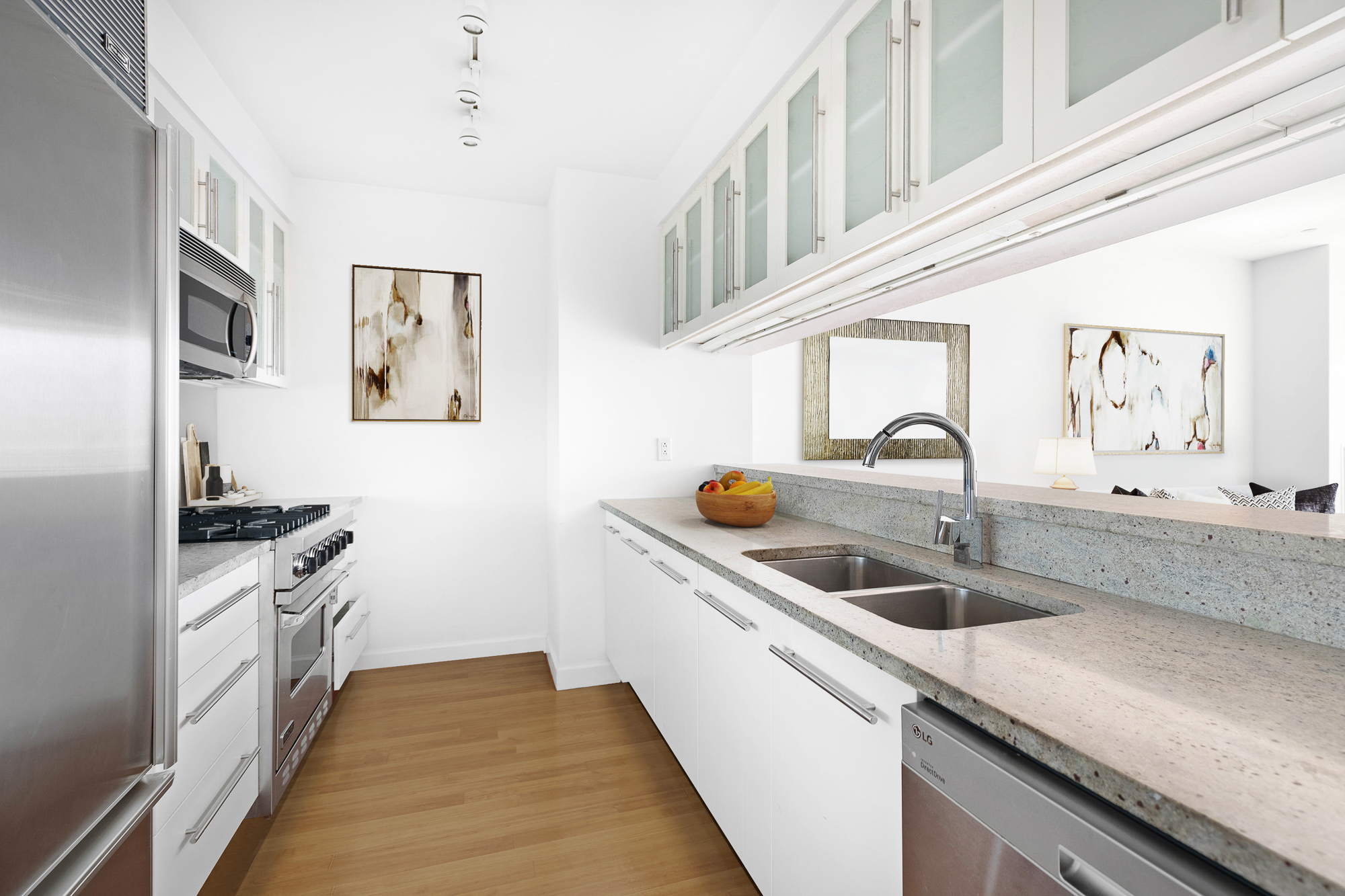 1 Morton Square, Unit 7BE Manhattan, NY 10014 - Photo 3 of 17