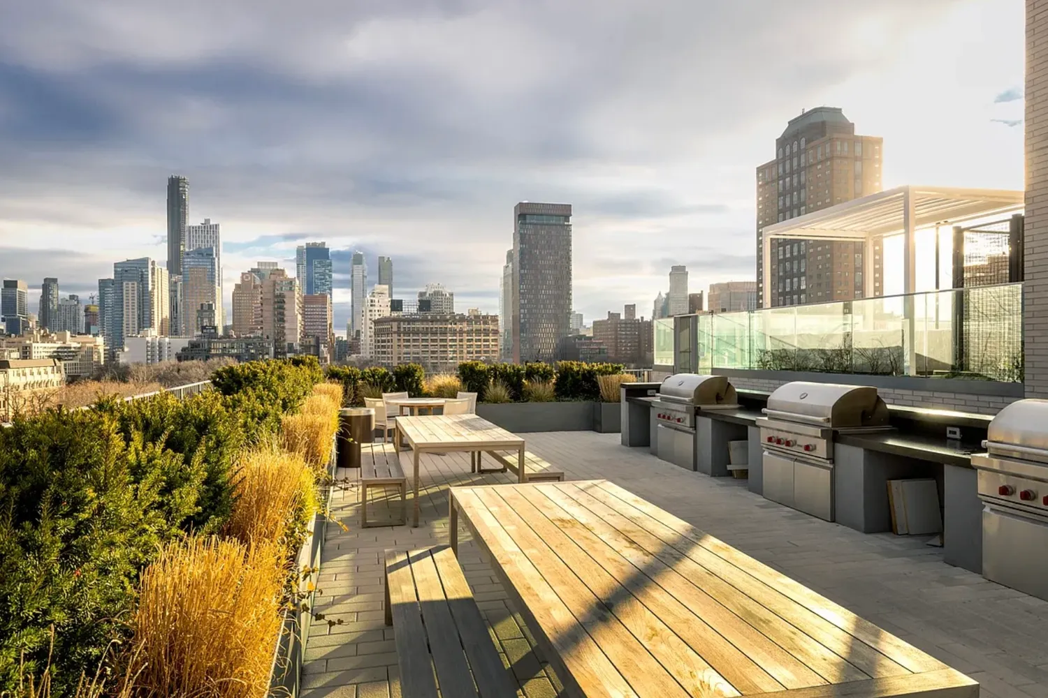 $1,395,000 | 180 Front Street, Unit 12C | DUMBO