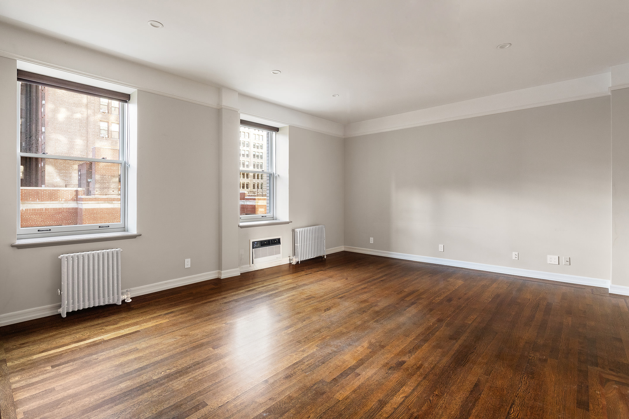 7 Gramercy Park West, Unit 6D Manhattan, NY 10003 - Photo 3 of 24