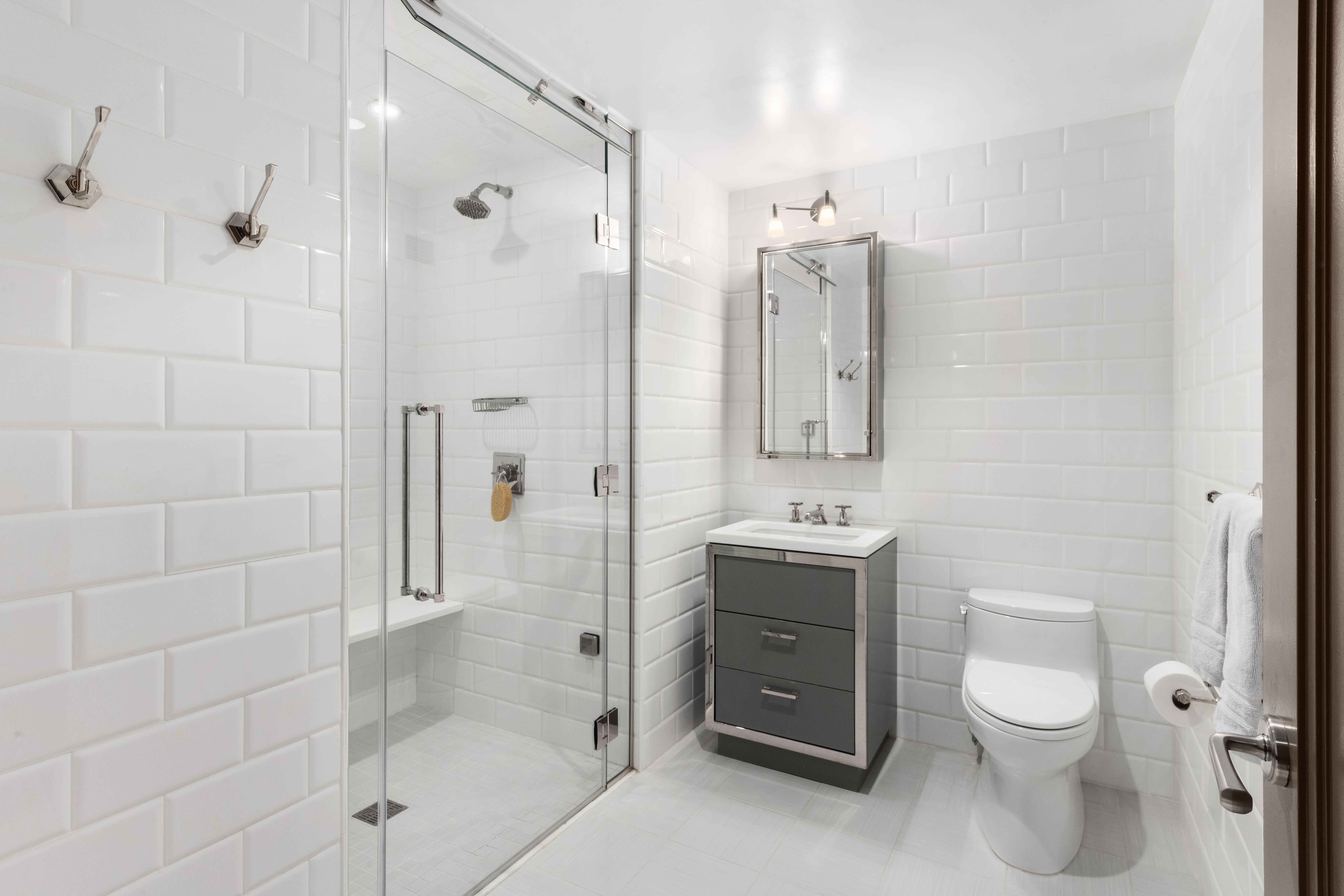 200 East 79th Street, Unit 10B Manhattan, NY 10075 - Photo 16 of 17