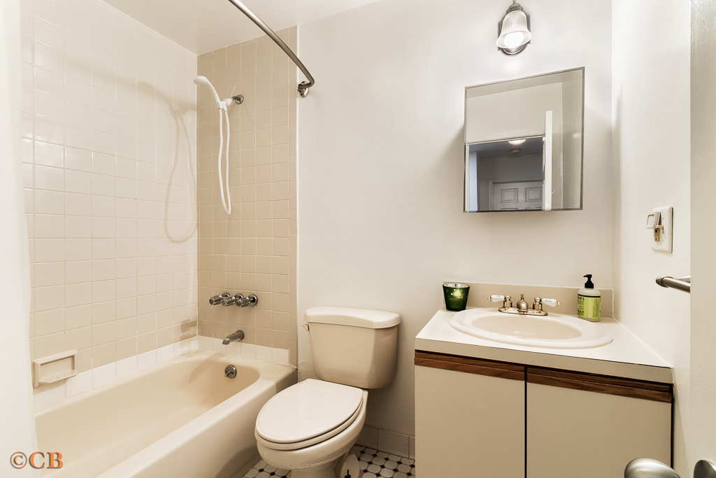 190 Garfield Place, Unit 5F Brooklyn, NY 11215 - Photo 5 of 8