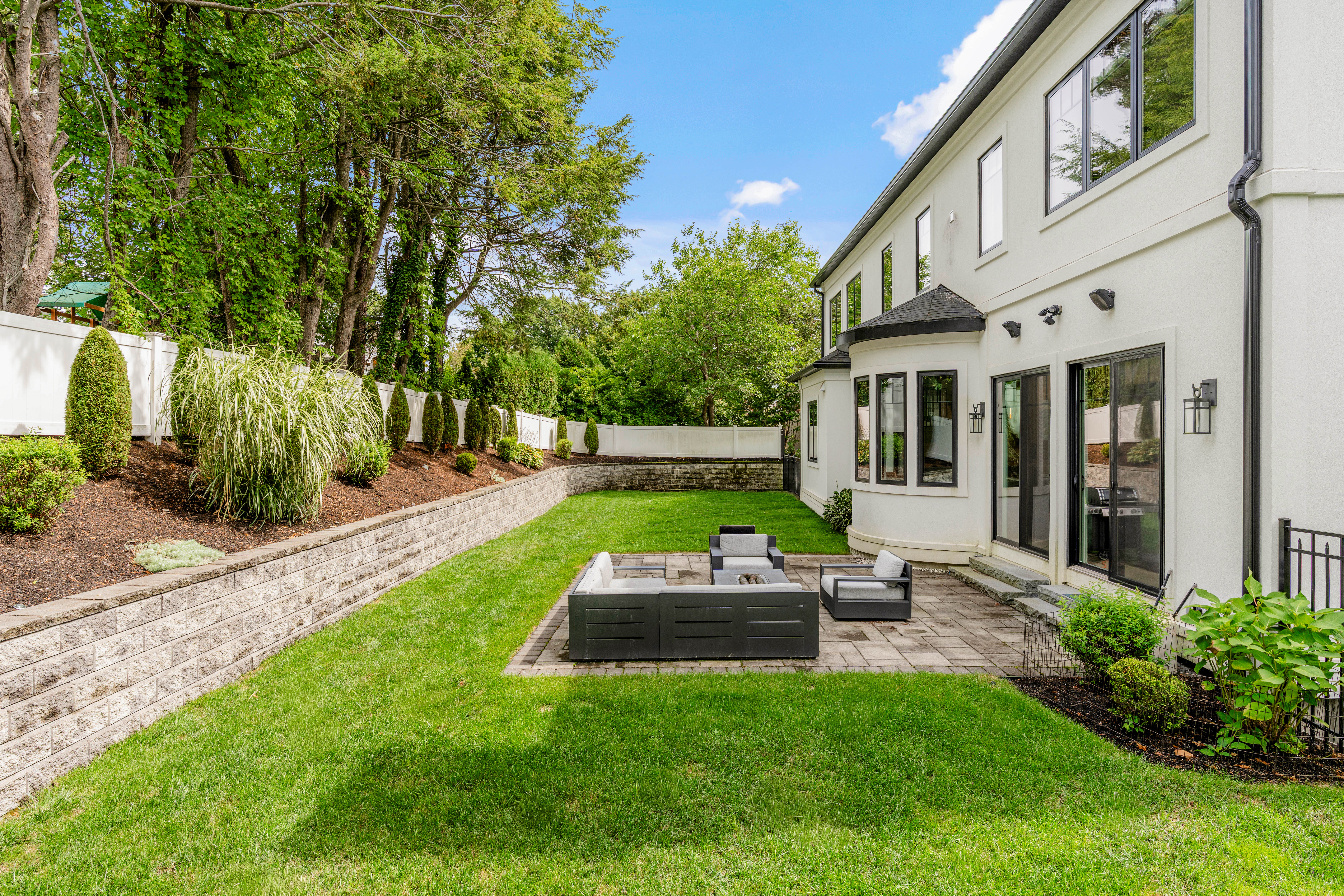 27 Littlefield Road Newton Center, MA 02459 - Photo 46 of 47 Gallery Image 46