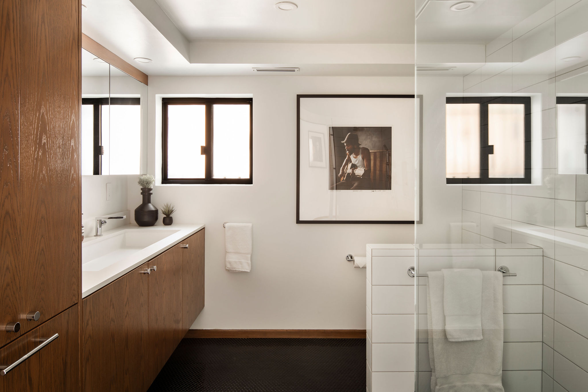 2371 Cove Ave Los Angeles, CA 90039 - Photo 31 of 43