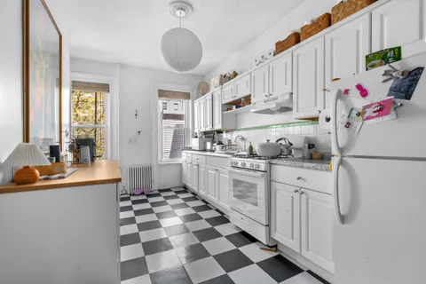 $1,995,000 | 139 North 8th Street | Williamsburg