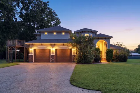 $725,000 | 14494 Diamondhead North, Conroe, TX 77356