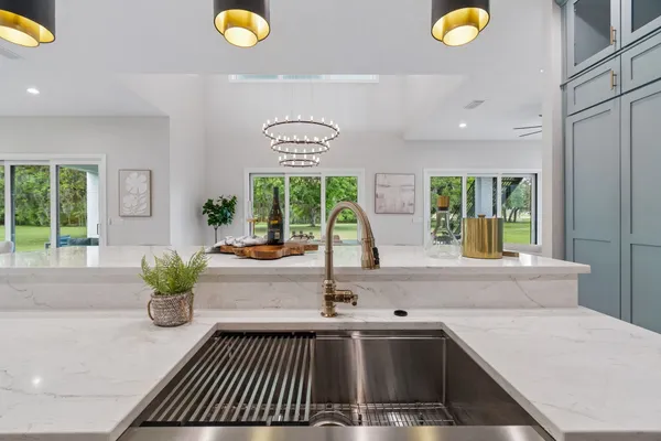 $1,995,000 | 13711 Lussier Lane, Spring Hill, FL 34610