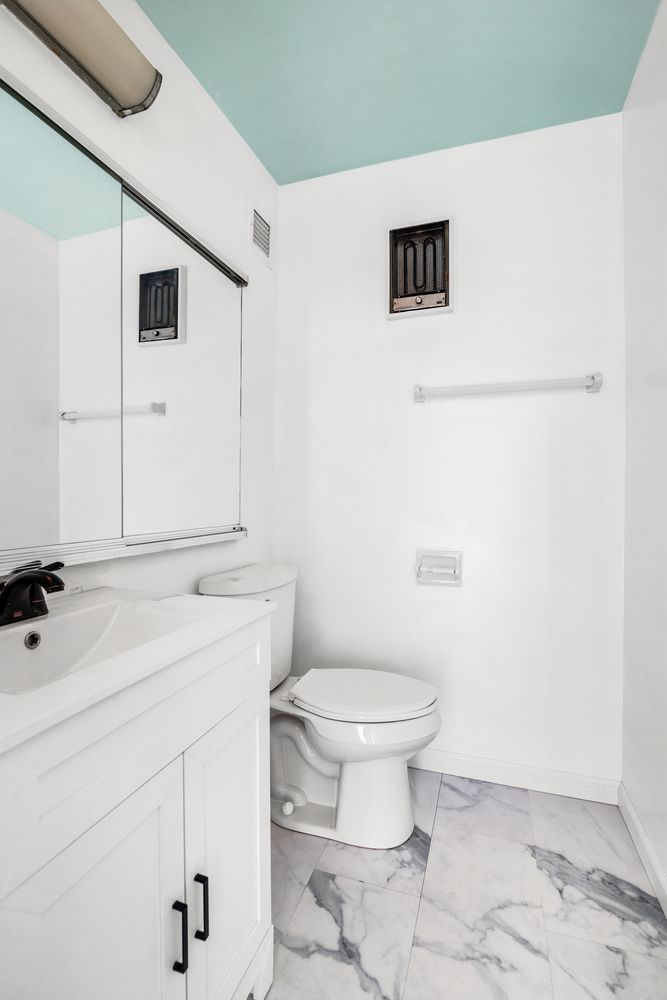 $1,625,000 | 726 Washington Street, Unit 4B | West Village