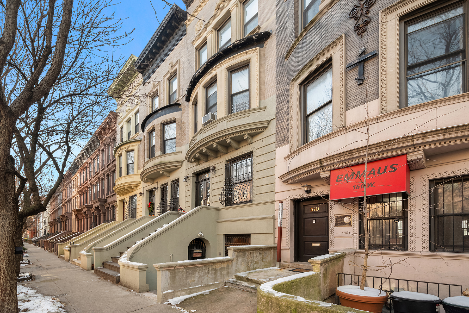 160 West 120th Street Manhattan, NY 10027 - Photo 2 of 9 front view of a building