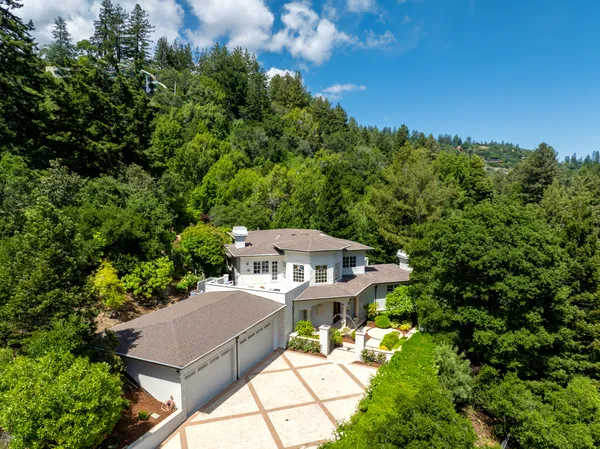 $4,995,000 | 2 Woodland Place, Kentfield, CA 94904