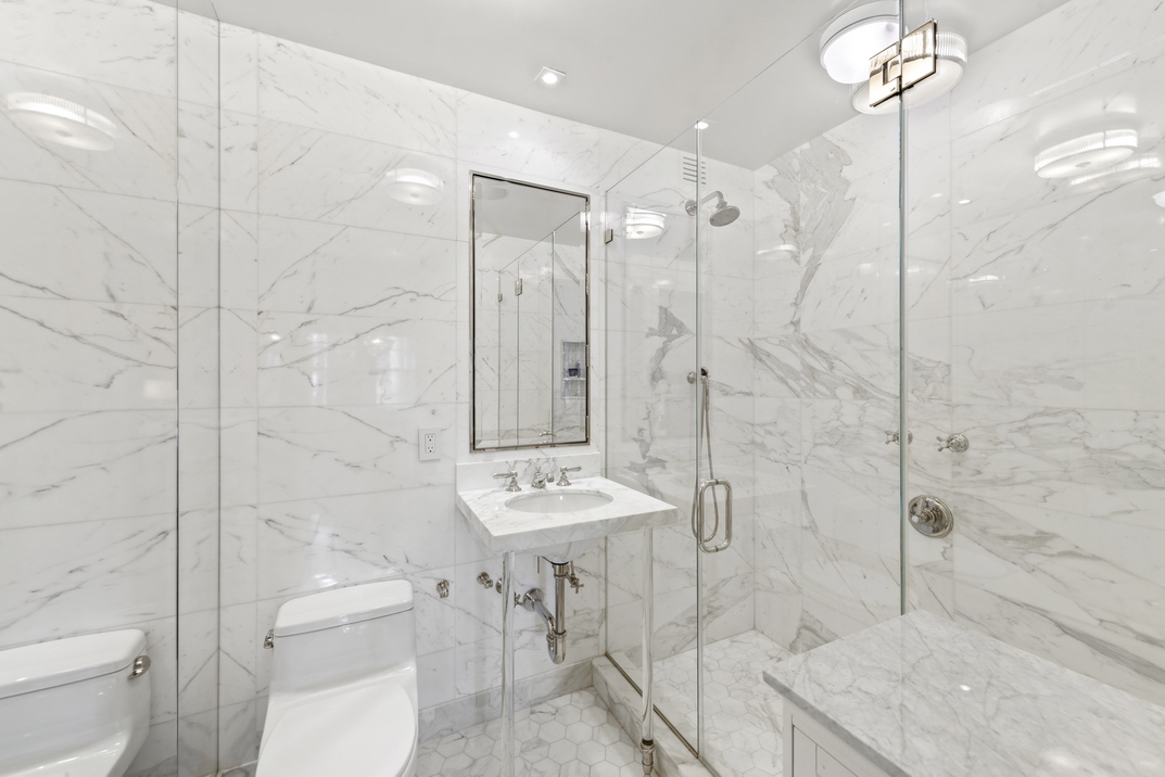 575 Park Avenue, Unit 105 Manhattan, NY 10065 - Photo 15 of 19