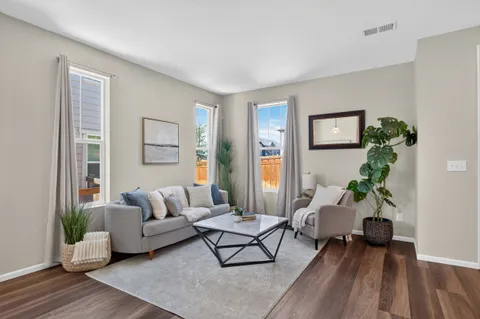 $440,000 | East Quincy Circle, Aurora, CO 80015