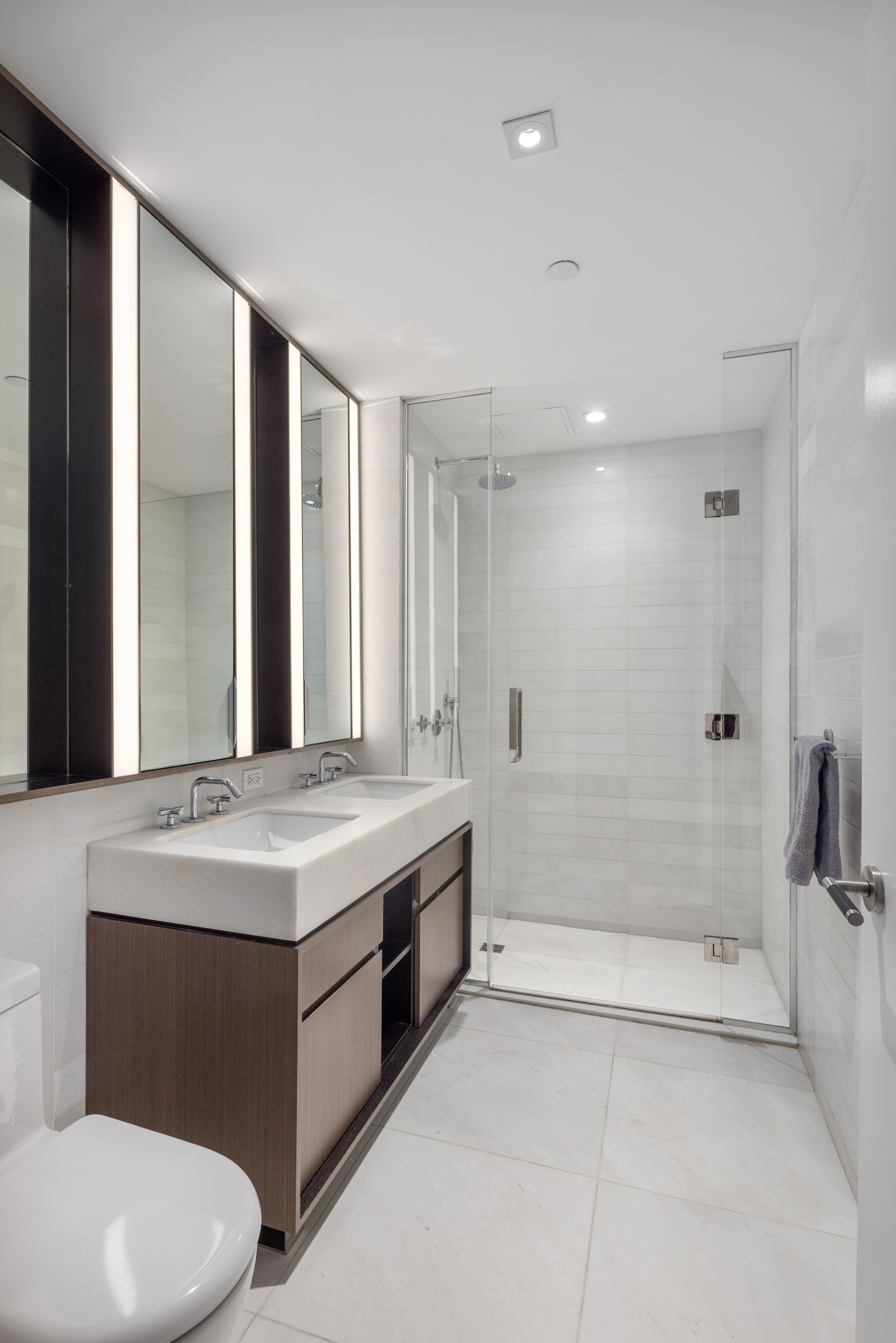 251 1st Street, Unit 7E Brooklyn, NY 11215 - Photo 9 of 20