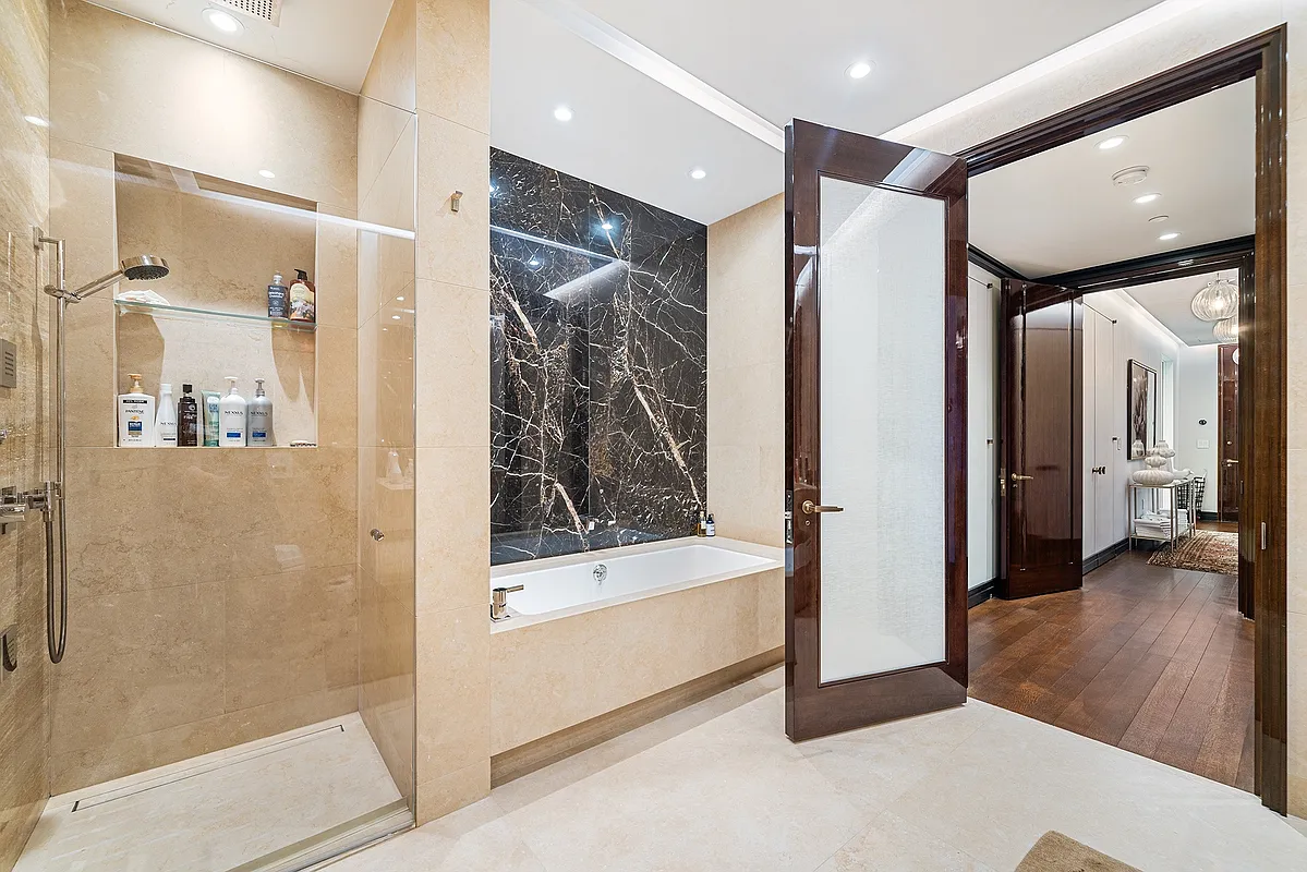 53 West 53rd Street, Unit 20C Manhattan, NY 10019 - Photo 4 of 11