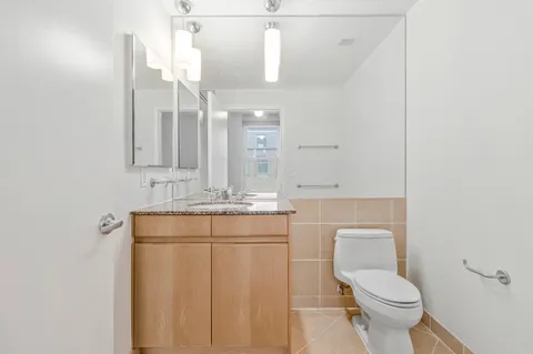 $1,350,000 | 675 E Street Northwest, Unit 900, Washington, DC 20004