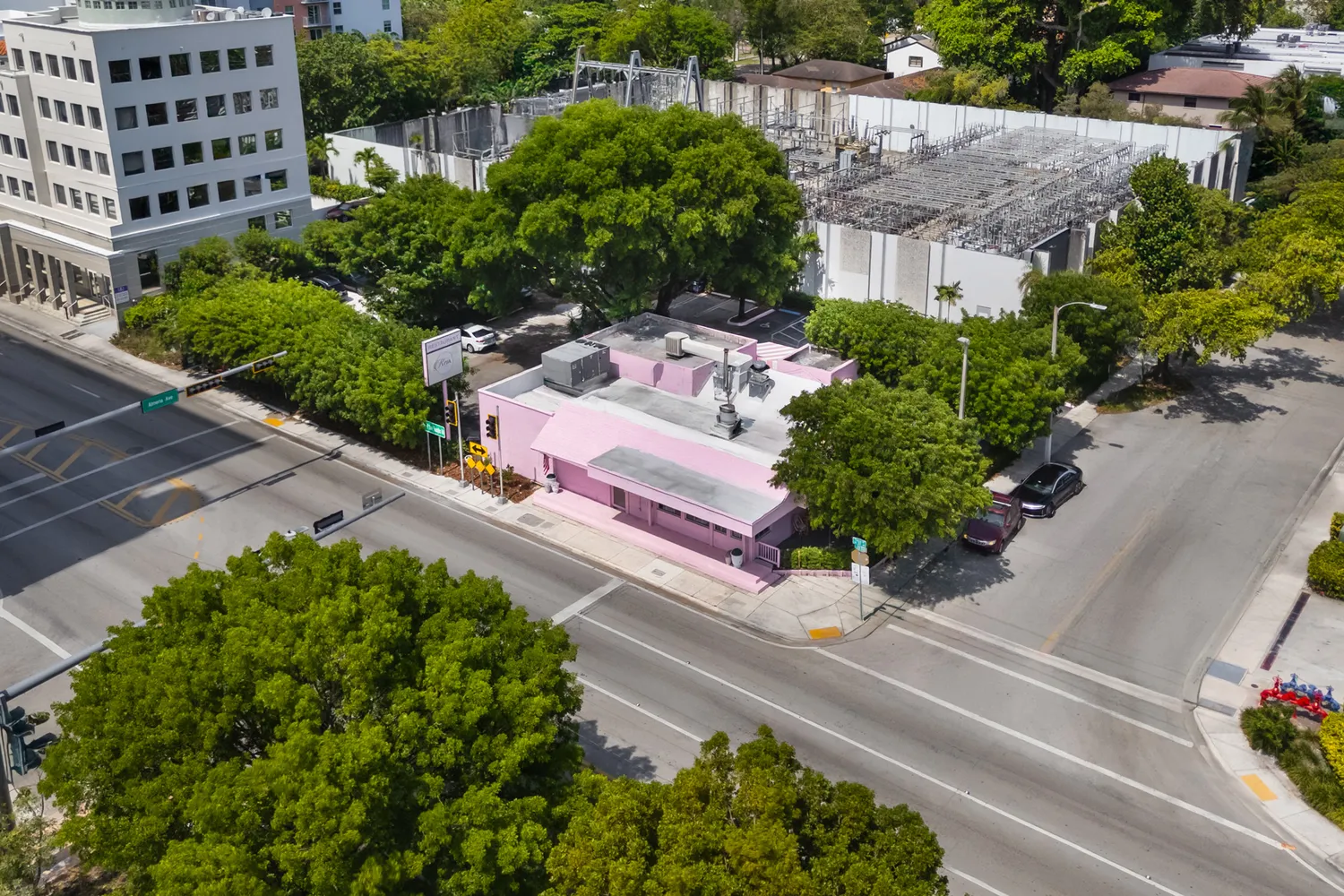 $7,000,000 | 2345 Southwest 37th Avenue, Miami, FL 33145