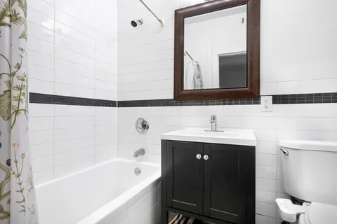 $1,900,000 | 431 Quincy Street | Bedford-Stuyvesant