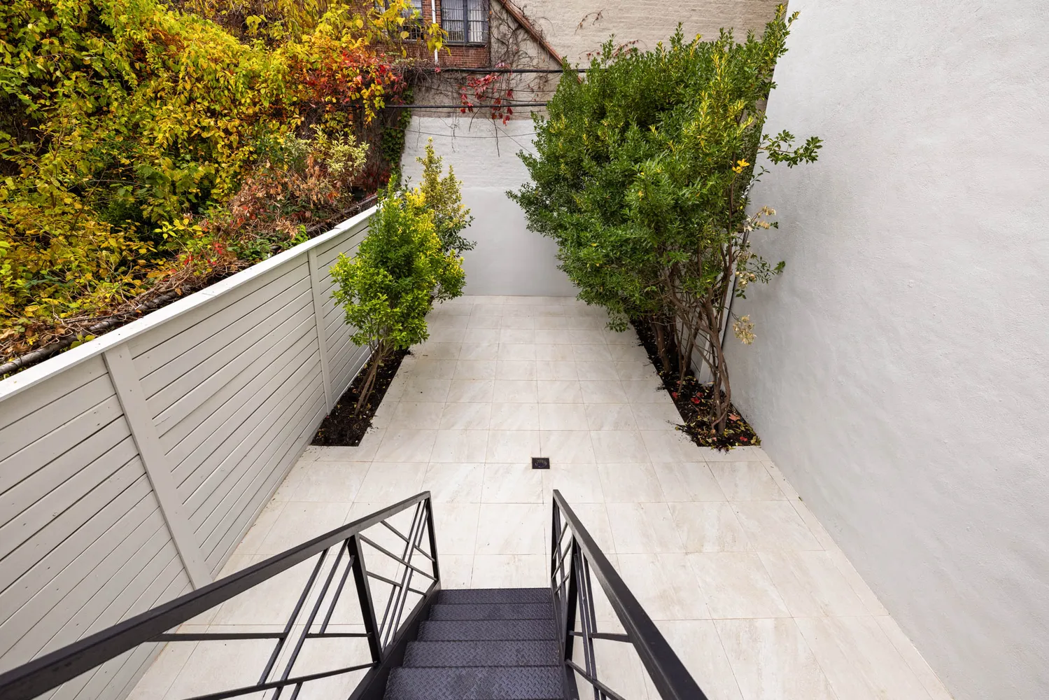 a building view with a outdoor space