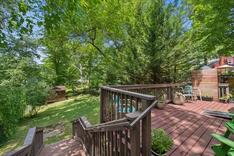 $585,000 | 7220 16th Avenue, Takoma Park, MD 20912