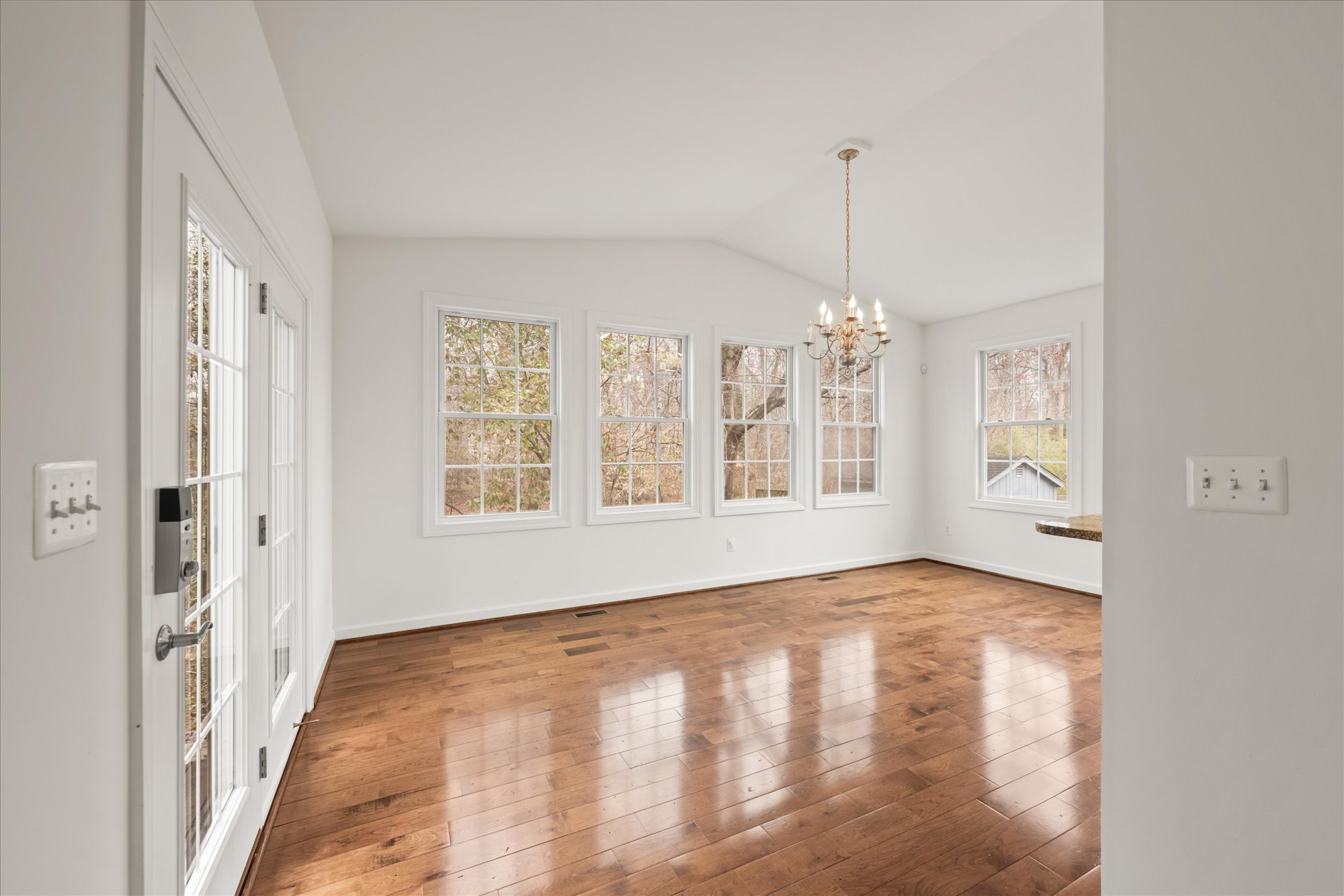 7009 Quander Road Alexandria, VA 22307 - Photo 13 of 62