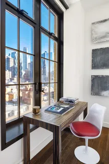 $2,595,000 | 425 West 50th Street, Unit 10E | Hell's Kitchen