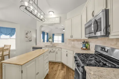 $420,000 | Cloud Peak Drive, Tomball, TX 77377