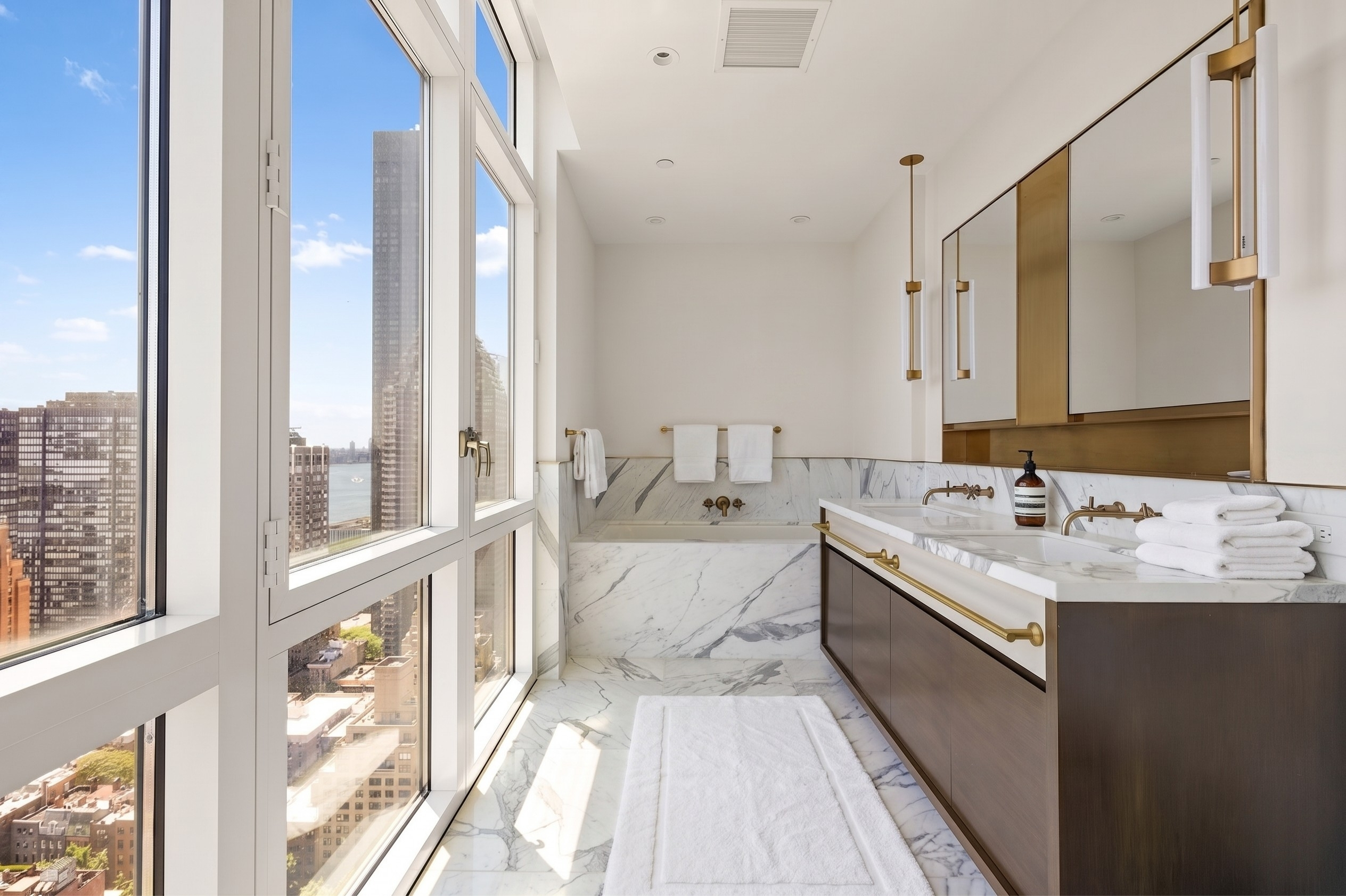 305 East 51st Street, Unit 30C Manhattan, NY 10022 - Photo 8 of 15