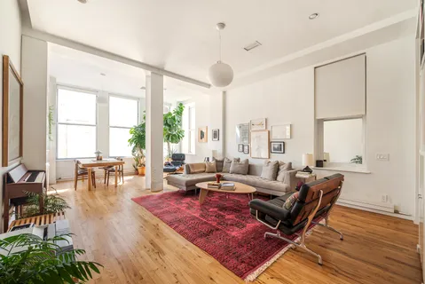 $1,695,000 | 175 East Broadway, Unit 4C | Two Bridges