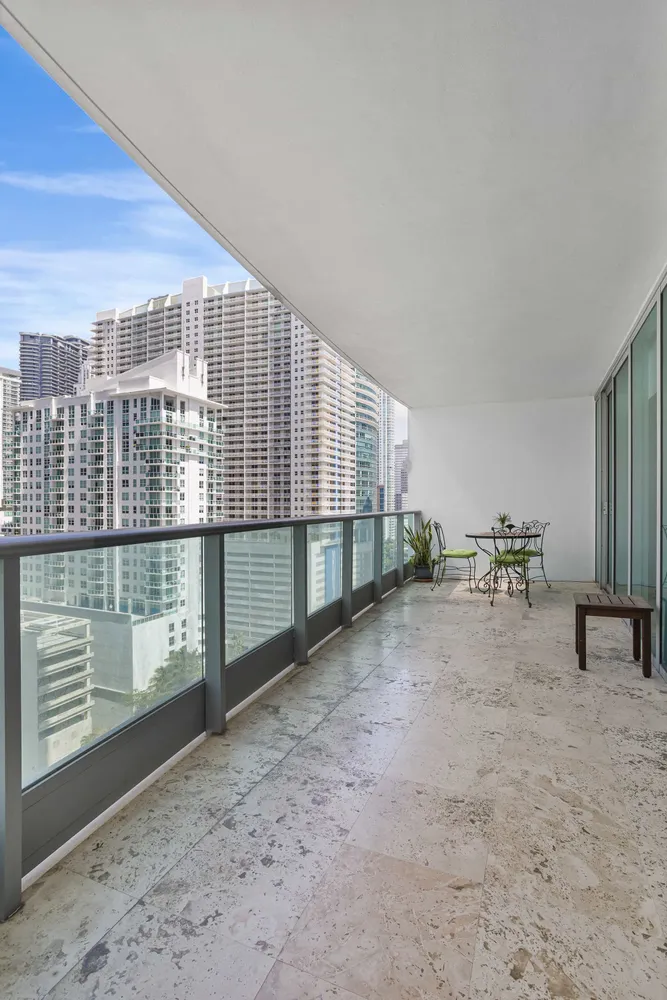 $770,000 | 1331 Brickell Bay Drive, Unit 1606, Miami, FL 33131