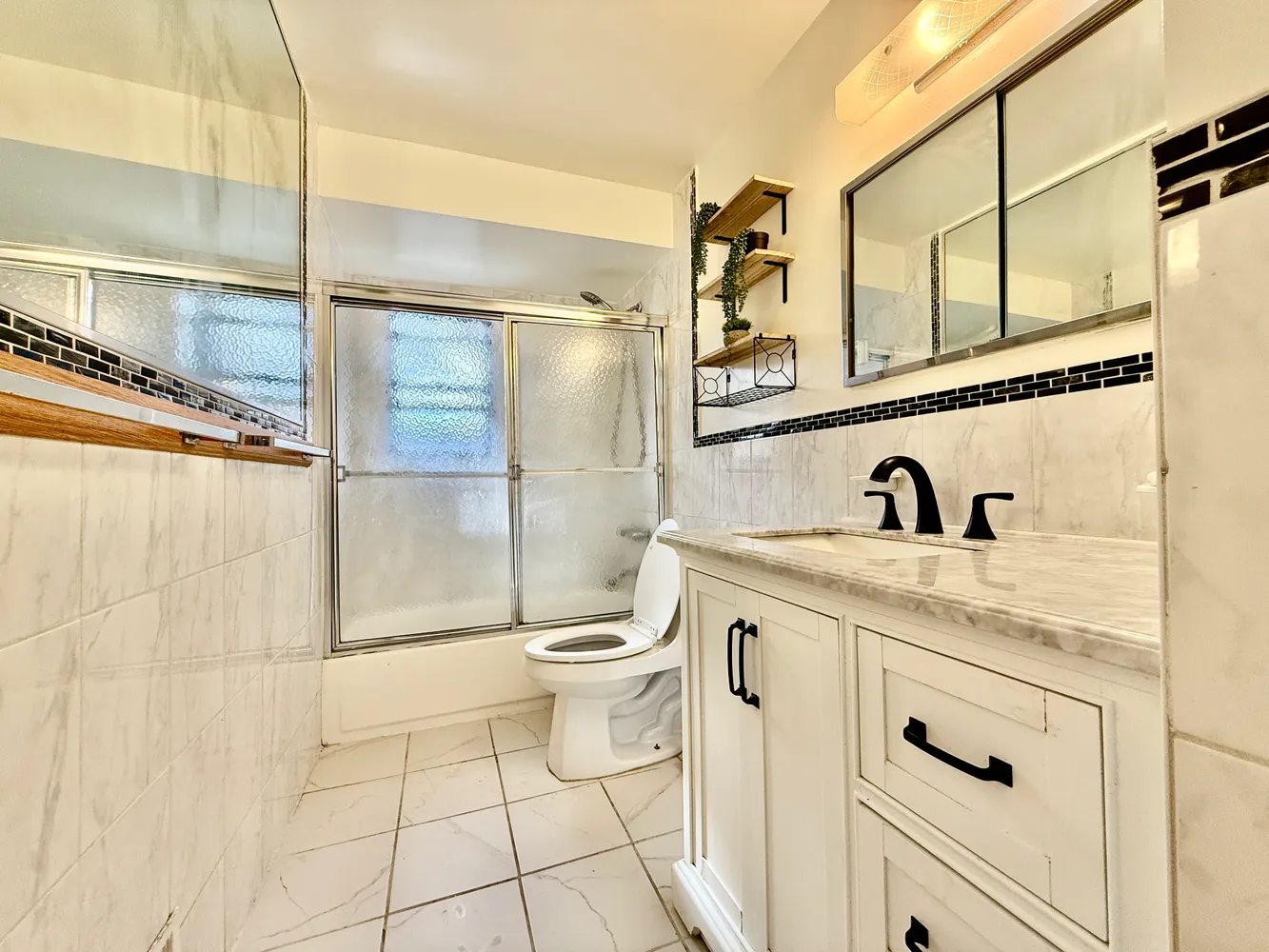 $3,700 | 1699 11th Avenue, Unit 2 | Windsor Terrace