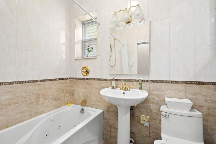 1056 74th Street Brooklyn, NY 11228 - Photo 4 of 16