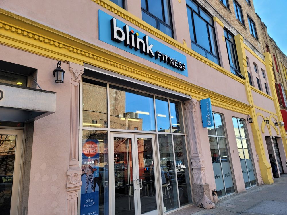 846 Hancock Street, Unit GARDEN Brooklyn, NY 11233 - Photo 15 of 17 front door of a building