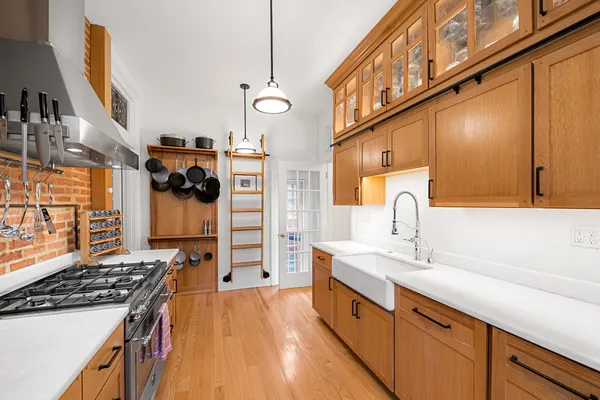 Contact Agent | 16 West Read Street, Baltimore, MD 21201