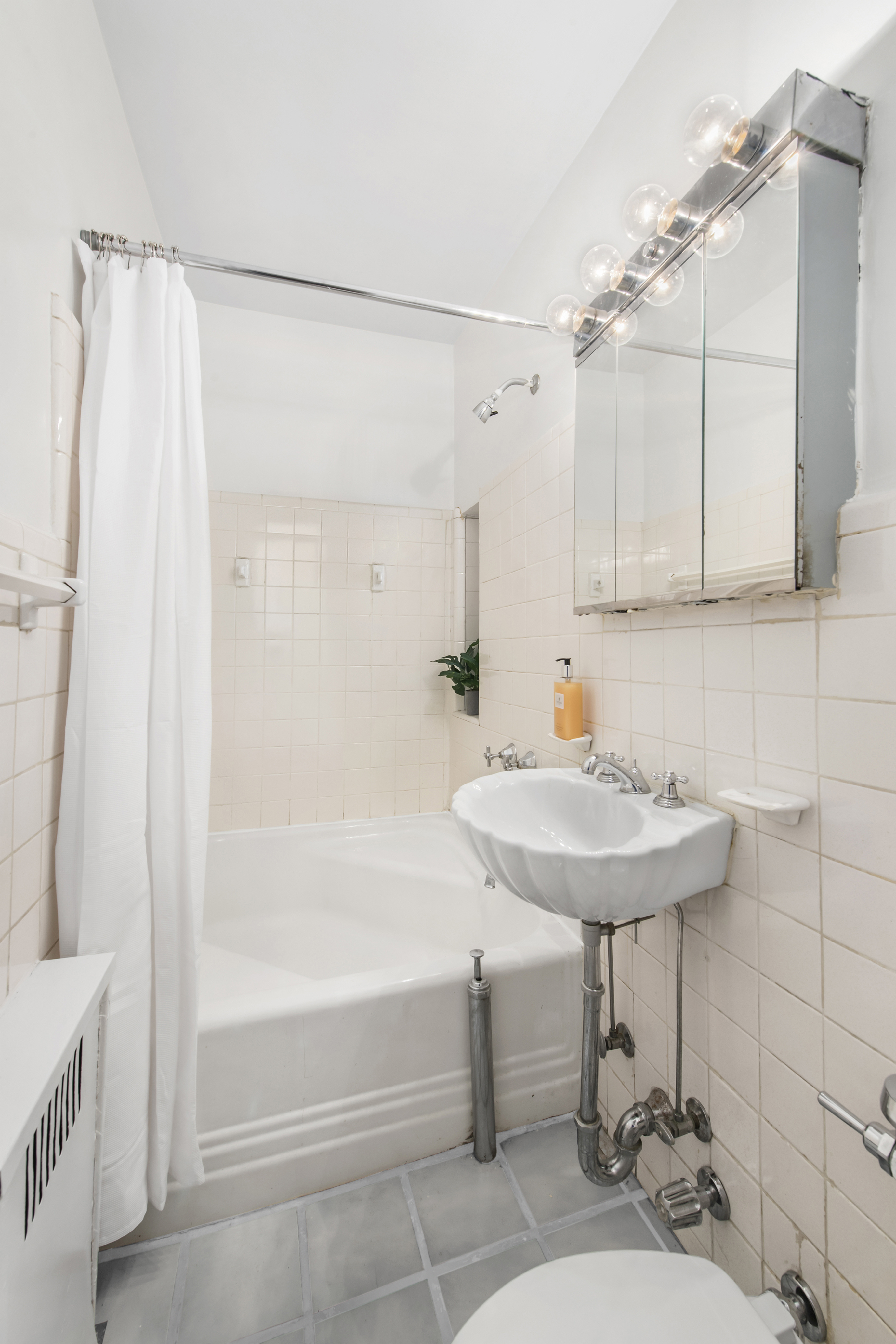 62 East 87th Street, Unit 3A Manhattan, NY 10128 - Photo 4 of 5
