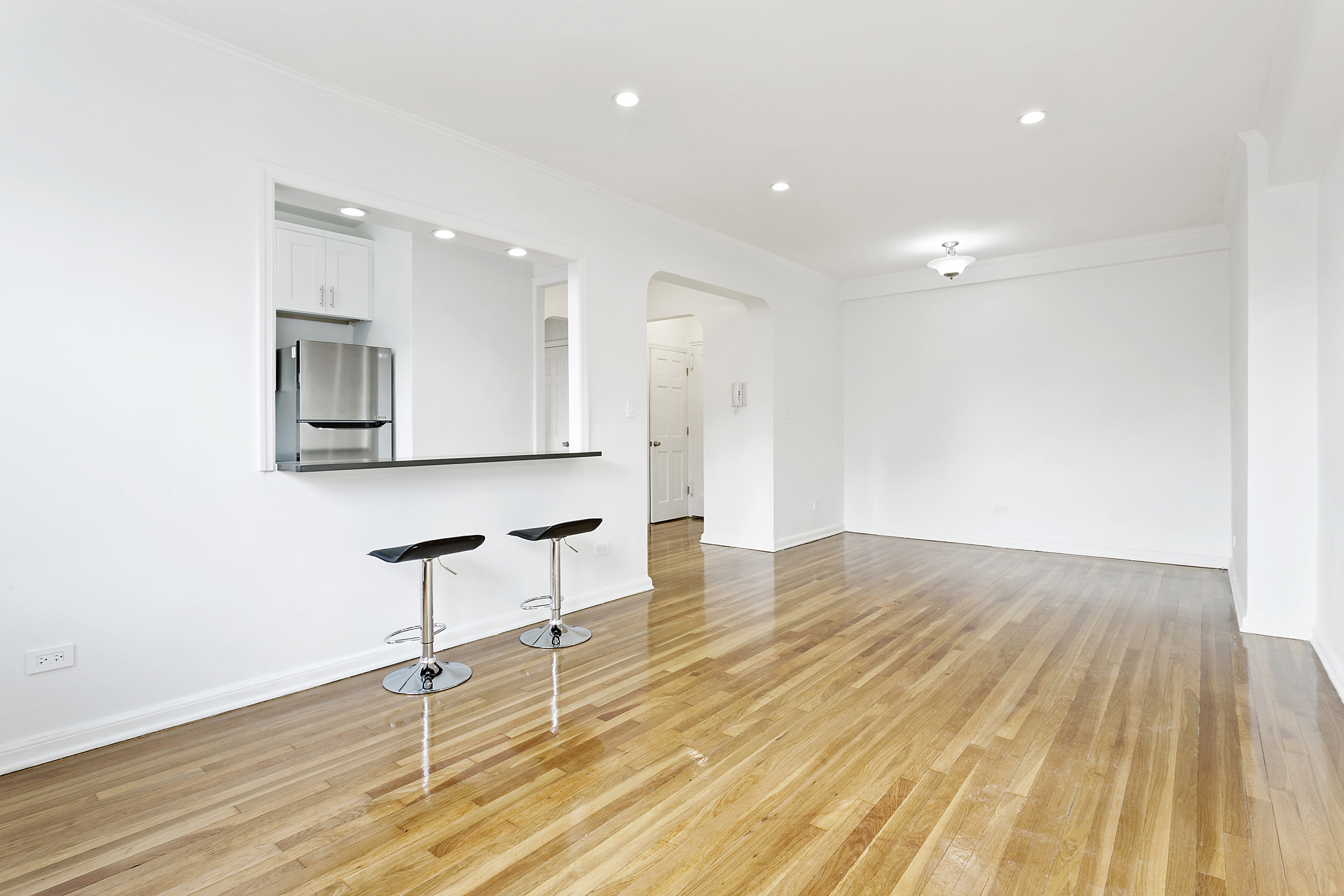 159-34 Riverside Drive West, Unit 3H90 Manhattan, NY 10032 - Photo 2 of 13