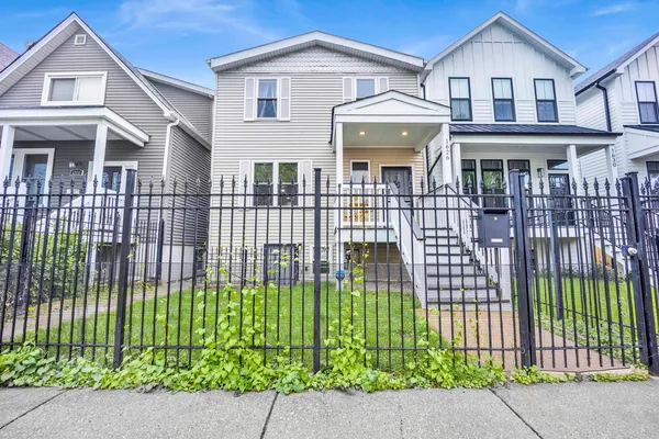 $4,500 | 1626 North Spaulding Avenue, Chicago, IL 60647