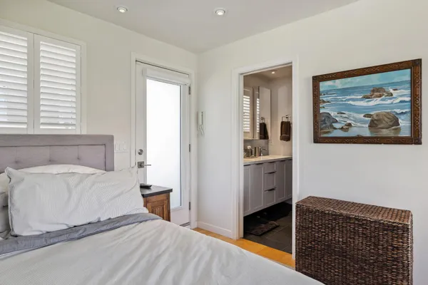 $15,000 | 685 Noe Street, San Francisco, CA 94114