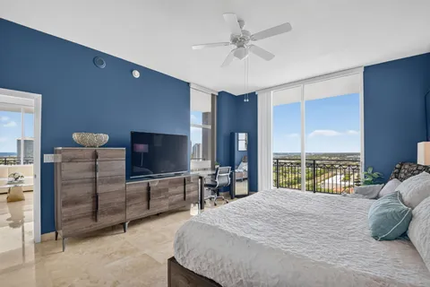$2,100,000 | 550 Okeechobee Boulevard, Unit LPH23, West Palm Beach, FL 33401