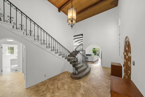 $2,875,000 | 112 North Highland Avenue, Los Angeles, CA 90036