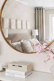 a bed room with a bed